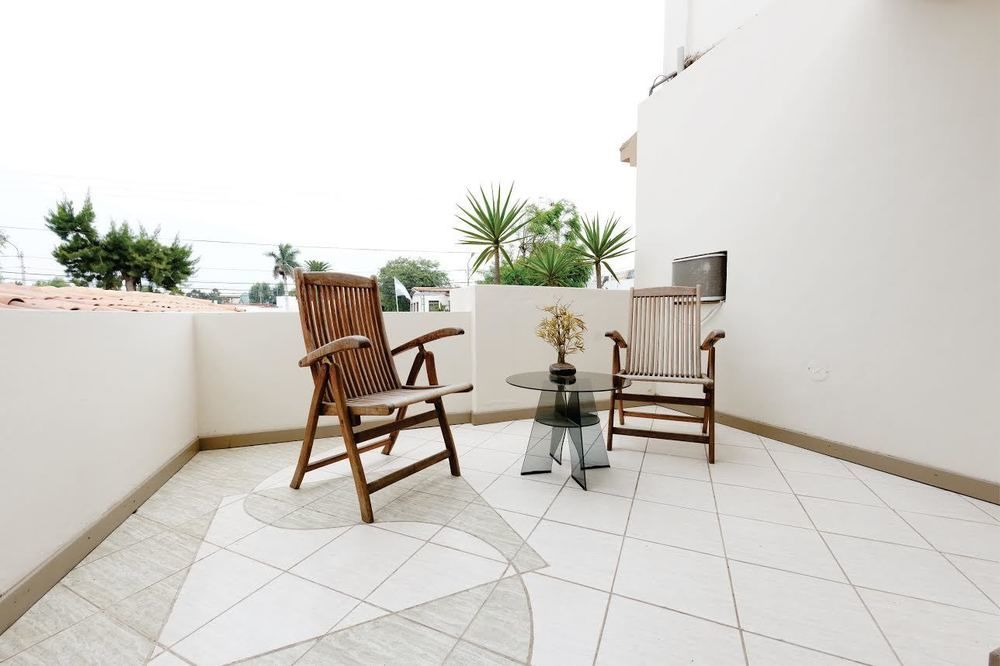 Hotel Country Trujillo Encalada Екстериор снимка