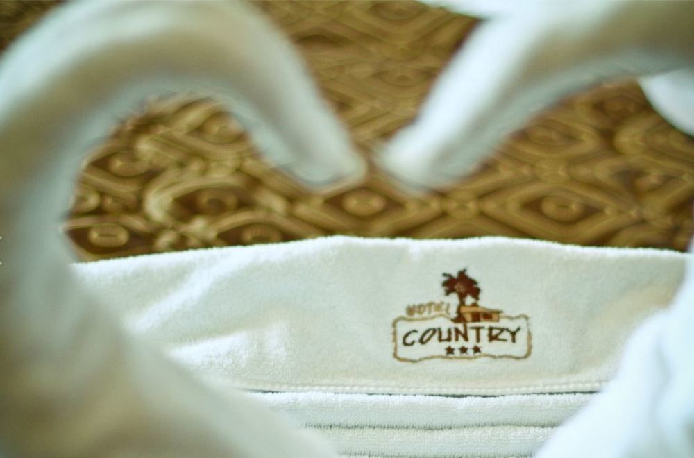 Hotel Country Trujillo Encalada Екстериор снимка